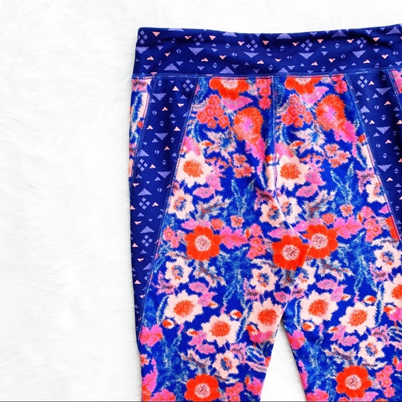 LUCKY LOTUS Floral Color Block Cut Out Leggings S - Picture 5 of 8